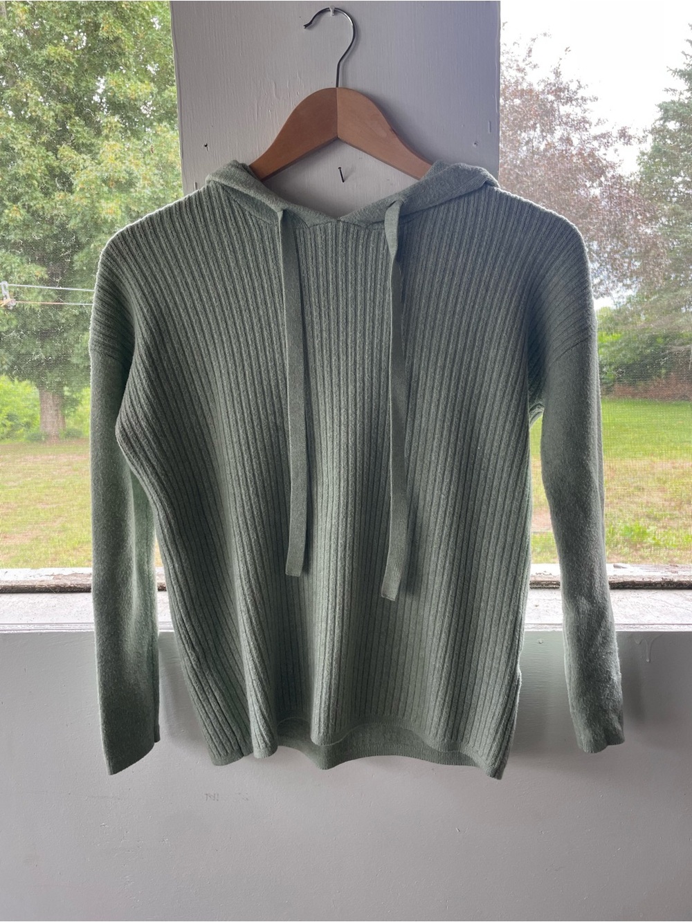 Denver Hayes Ribbed Hoodie Sweater - Sage